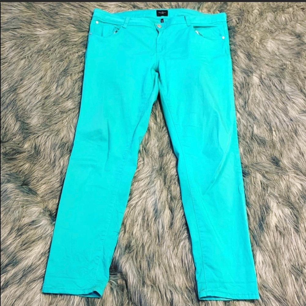 Celebrity Pink aqua ankle Pants size 20